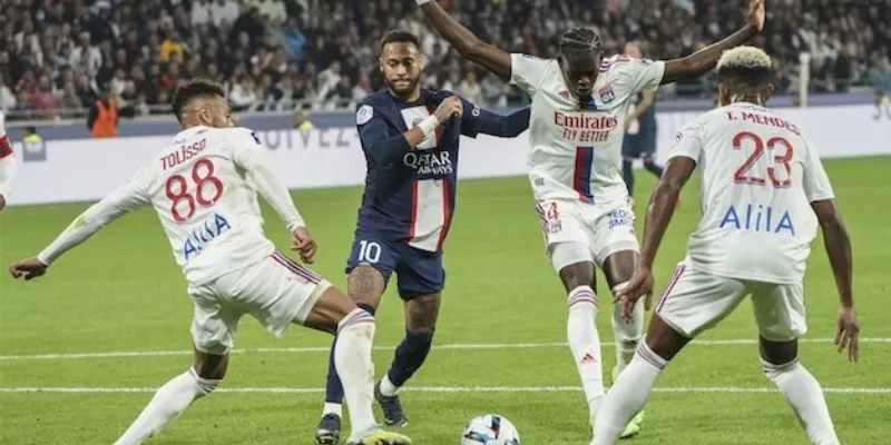 Phân tích và dự đoán kết quả trận Olympique Lyonnais vs PSG