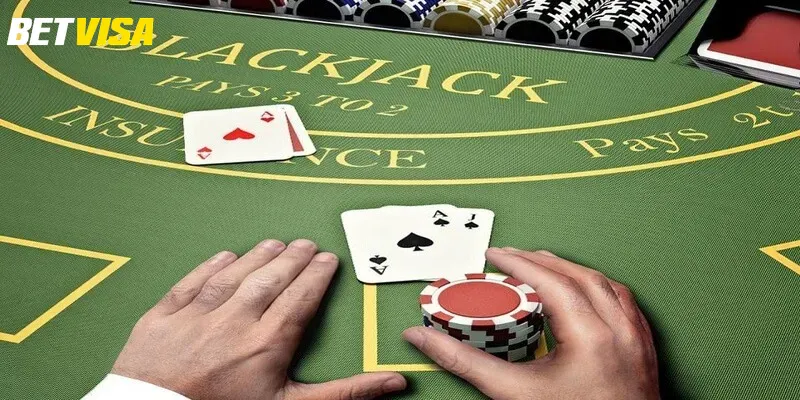 Giới thiệu cách chơi xì dách tại Betvisa